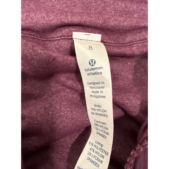 Lululemon Hooded Define Jacket Ruched Nulu Slim Fit Size 8 BORDEAUX EXCELLENT - Picture 3 of 16